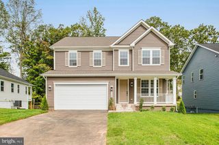 35603 PINE NEEDLE LN, Locust Grove, VA 22508
