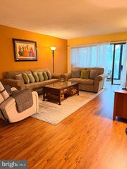 9200 EDWARDS WAY #209, Hyattsville, MD 20783