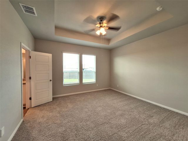 104 Gunner RD B, Buda, TX 78610