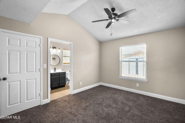 450 SUNRISE HILLS Drive, El Paso, TX 79928