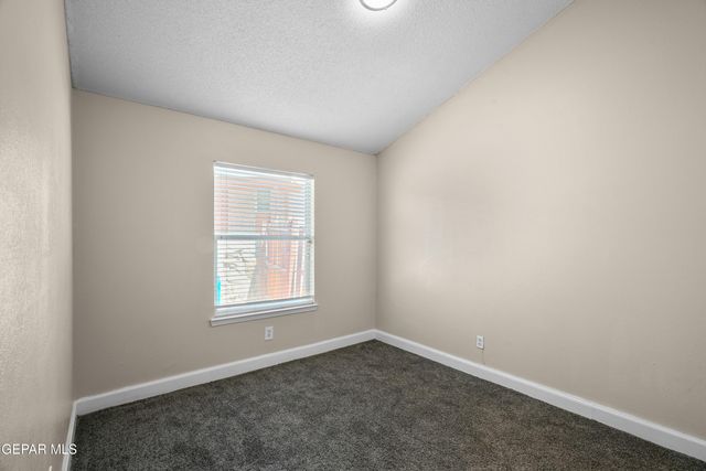 450 SUNRISE HILLS Drive, El Paso, TX 79928