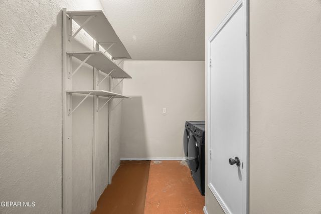 450 SUNRISE HILLS Drive, El Paso, TX 79928