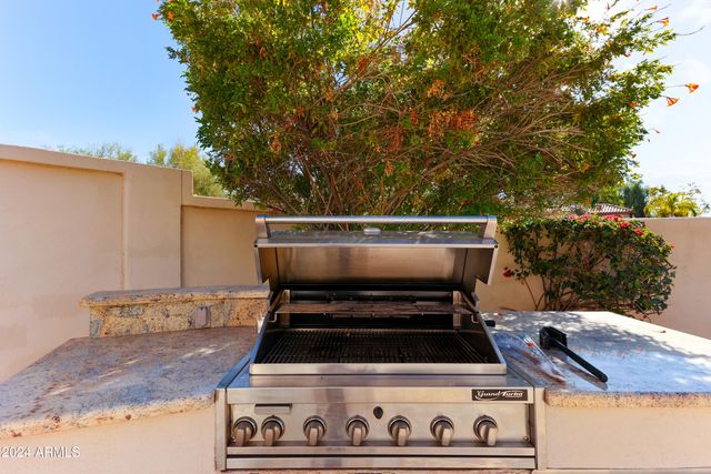 11811 E Terra Drive, Scottsdale, AZ 85259