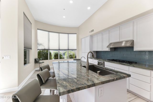 11811 E Terra Drive, Scottsdale, AZ 85259