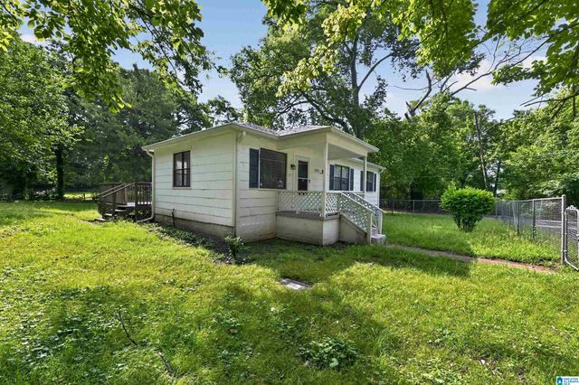 1572 WHITE STREET, Dolomite, AL 35061