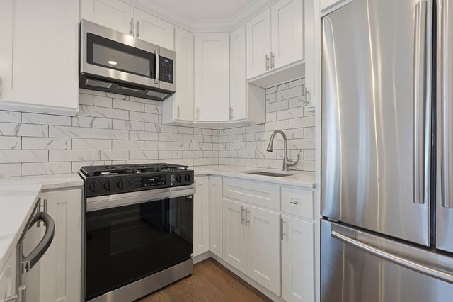 153 Everett Street 2, Boston, MA 02128