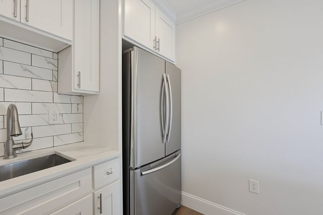 153 Everett Street 2, Boston, MA 02128