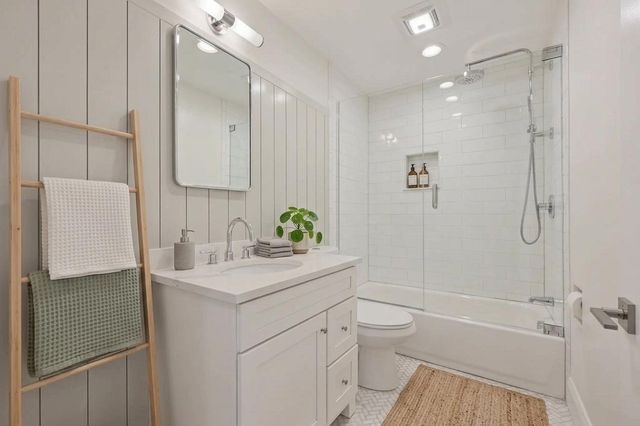 153 Everett Street 2, Boston, MA 02128