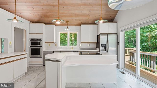 47 WAUCOMA TRL, Spotsylvania, VA 22551