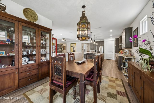 10683 TOWN VIEW Drive, Jacksonville, FL 32256