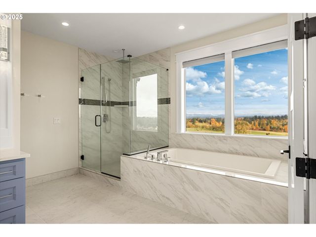 900 Nw 216TH St, Ridgefield, WA 98642