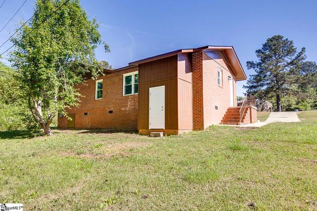 102 Wheat Drive, Greenwood, SC 29649