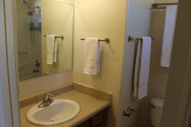 215 Lanier Drive SE, Albuquerque, NM 87123