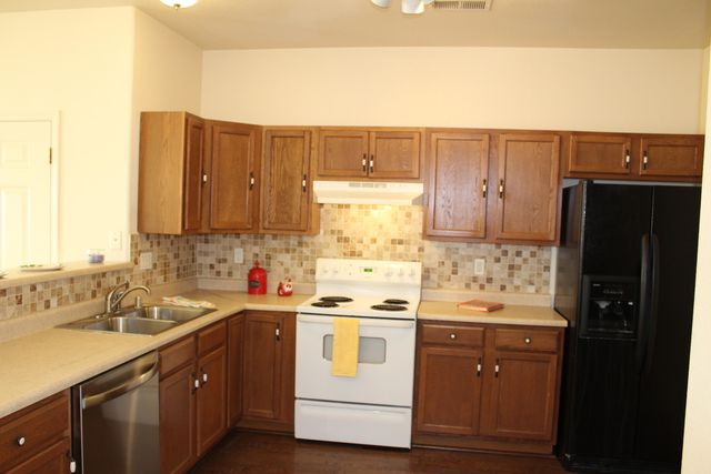 215 Lanier Drive SE, Albuquerque, NM 87123