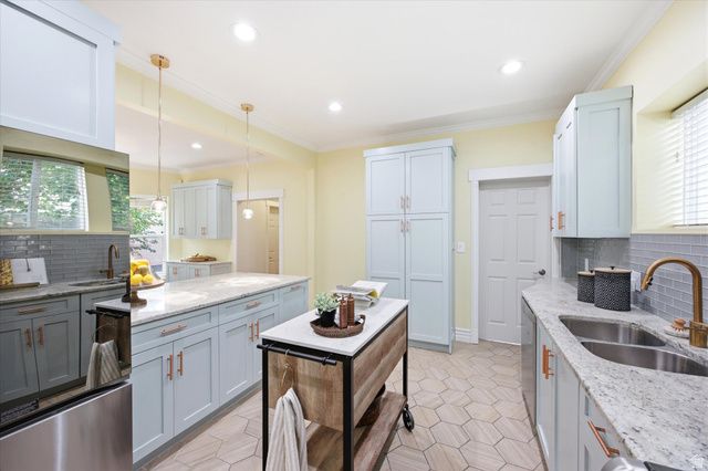 960 E LOGAN AVE, Salt Lake City, UT 84105