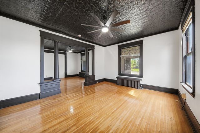 1706 6th Avenue, Des Moines, IA 50314
