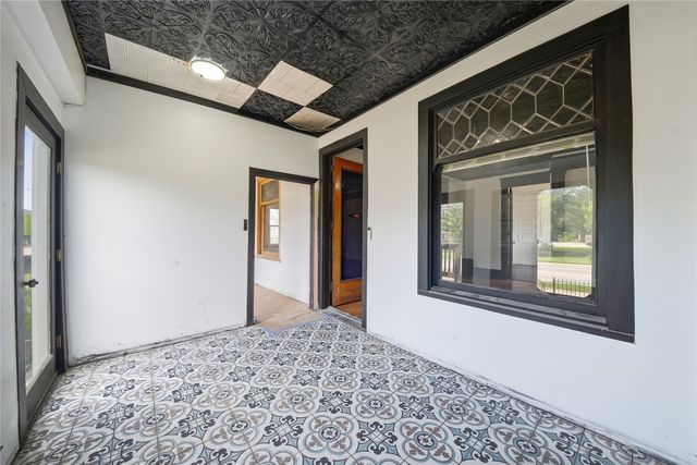 1706 6th Avenue, Des Moines, IA 50314