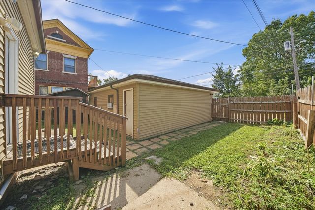 1706 6th Avenue, Des Moines, IA 50314