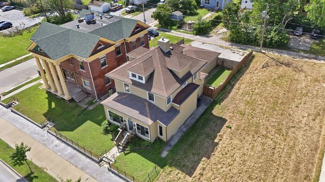 1706 6th Avenue, Des Moines, IA 50314