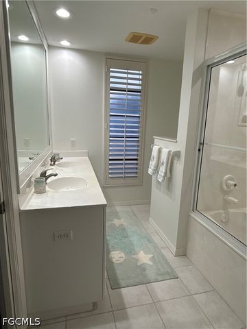 663 10th AVE S B663, Naples, FL 34102