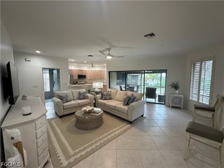 663 10th AVE S B663, Naples, FL 34102