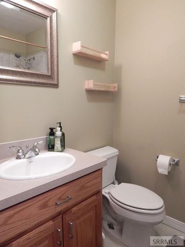 3730 Creekside Drive, Idaho Falls, ID 83404