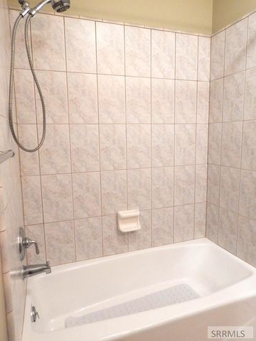 3730 Creekside Drive, Idaho Falls, ID 83404