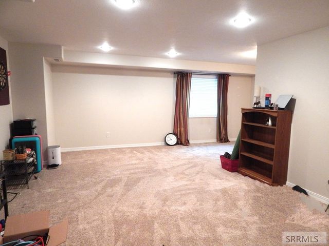 3730 Creekside Drive, Idaho Falls, ID 83404