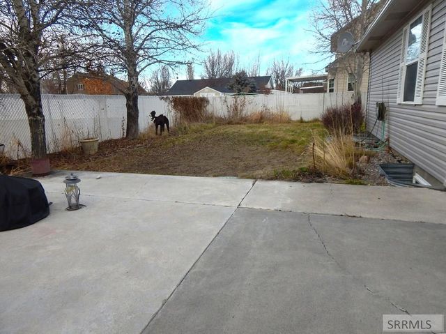 3730 Creekside Drive, Idaho Falls, ID 83404