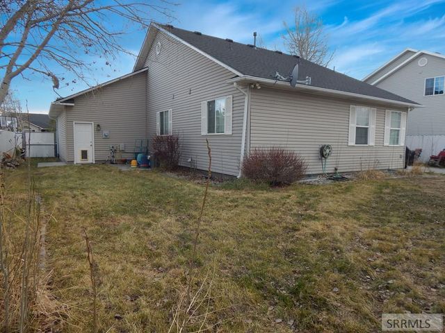 3730 Creekside Drive, Idaho Falls, ID 83404
