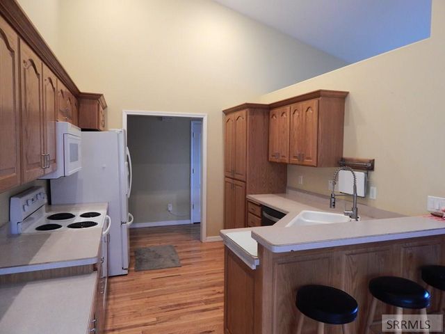 3730 Creekside Drive, Idaho Falls, ID 83404