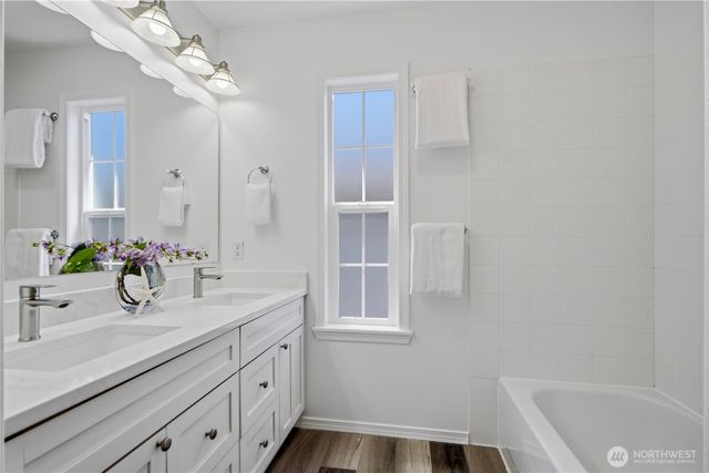 22364 NE 101st Place, Redmond, WA 98053