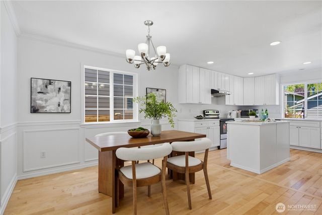 22364 NE 101st Place, Redmond, WA 98053