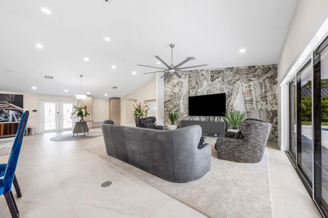 17873 Fieldbrook Circle W, Boca Raton, FL 33496