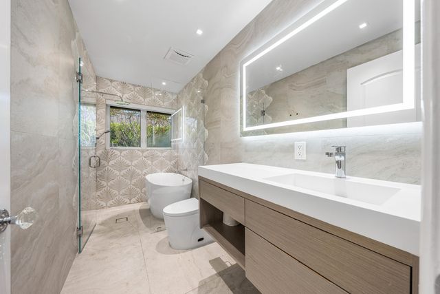 17873 Fieldbrook Circle W, Boca Raton, FL 33496