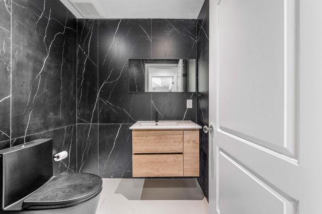 17873 Fieldbrook Circle W, Boca Raton, FL 33496