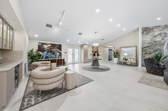 17873 Fieldbrook Circle W, Boca Raton, FL 33496