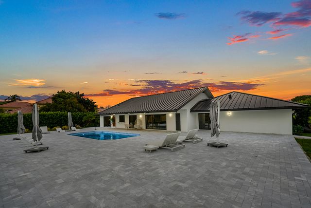 17873 Fieldbrook Circle W, Boca Raton, FL 33496