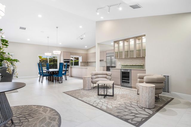 17873 Fieldbrook Circle W, Boca Raton, FL 33496