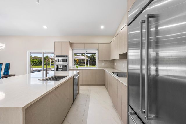 17873 Fieldbrook Circle W, Boca Raton, FL 33496