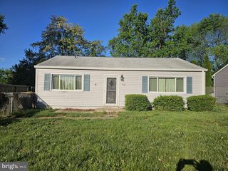 30 WARDOR AVE, New Castle, DE 19720