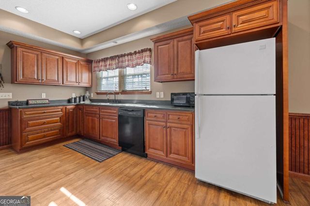 84 Satilla Church Road, Baxley, GA 31513