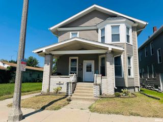 2121 5TH Avenue, Moline, IL 61265
