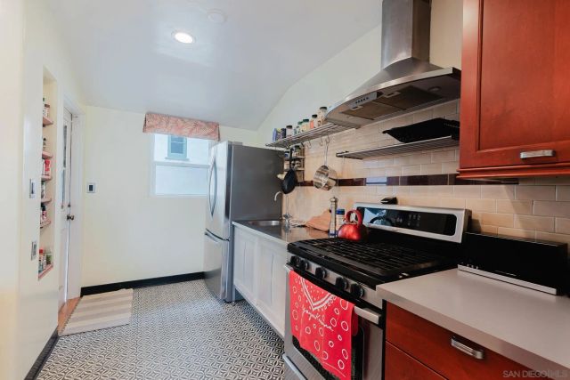 4575 Alice St., San Diego, CA 92115