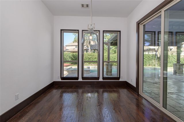 30 Freestone Stream Place, Spring, TX 77389