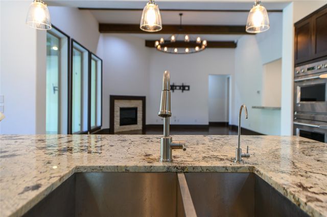 30 Freestone Stream Place, Spring, TX 77389