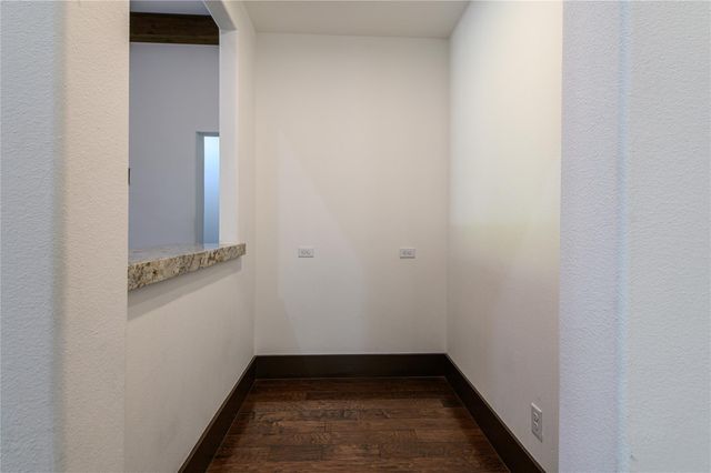 30 Freestone Stream Place, Spring, TX 77389