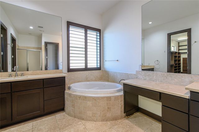 30 Freestone Stream Place, Spring, TX 77389