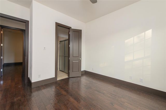 30 Freestone Stream Place, Spring, TX 77389