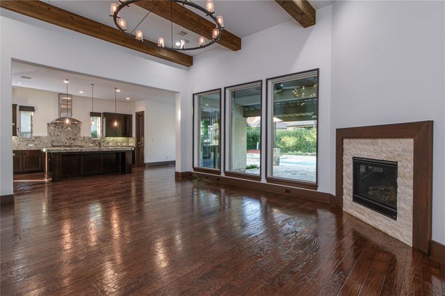 30 Freestone Stream Place, Spring, TX 77389